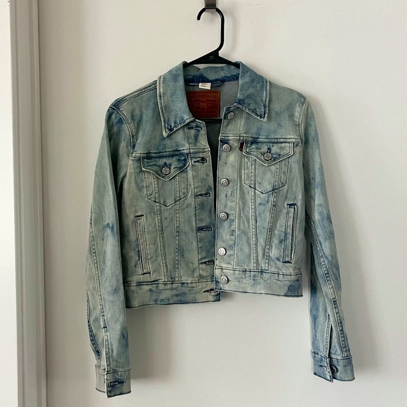 Levi's jean jacket - Picture 1 of 4